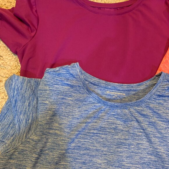 4 Amazon Essentials T-Shirts - Large - Picture 2 of 5